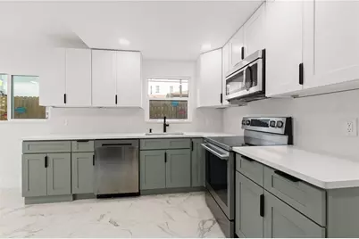 3675 Gulf Boulevard #1, Saint Pete Beach, FL 33706 - Photo 20