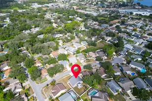 1703 Blue Lake Ct, Tarpon Springs, FL 34689 - Photo 46