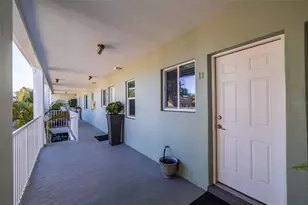 410 12th Ave NE, Saint Petersburg, FL 33701 - Photo 4