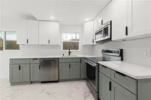 3675 Gulf Blvd, Saint Pete Beach, FL 33706 - Photo 20