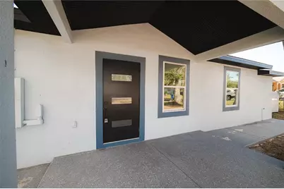 8508 Sunbeam Ln, Tampa, FL 33615 - Photo 2