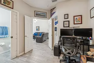 8809 Casablanca Way, Tampa, FL 33626 - Photo 16