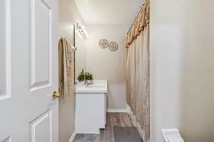 8809 Casablanca Way, Tampa, FL 33626 - Photo 34