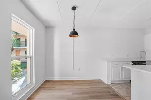 8911 Blind Pass Rd, Saint Pete Beach, FL 33706 - Photo 16