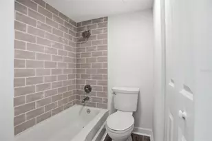 8911 Blind Pass Rd, Saint Pete Beach, FL 33706 - Photo 20