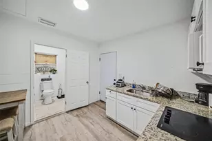 5016 Garden Ln, Tampa, FL 33610 - Photo 14