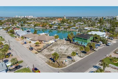 625 80th Avenue, Saint Pete Beach, FL 33706 - Photo 10