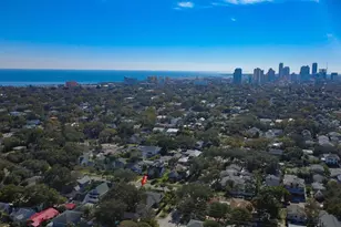 115 21st Ave NE, Saint Petersburg, FL 33704 - Photo 2