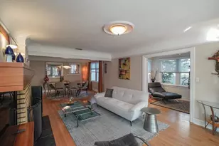 115 21st Ave NE, Saint Petersburg, FL 33704 - Photo 10