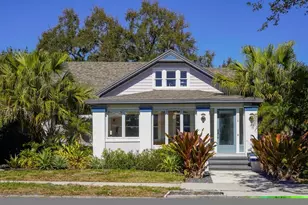 115 21st Ave NE, Saint Petersburg, FL 33704 - Photo 1