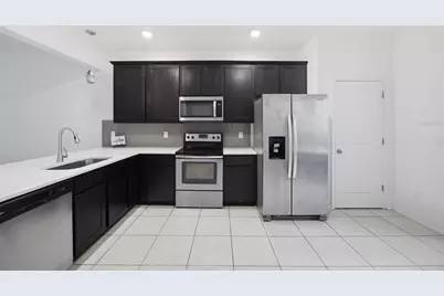 1145 Sleepy Oak Drive, Wesley Chapel, FL 33543 - Photo 4
