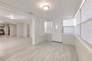 905 W Ball St, Plant City, FL 33563 - Photo 8