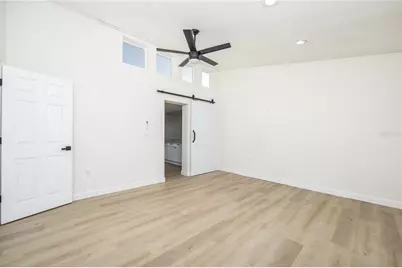 5681 Cedar Street NE, Saint Petersburg, FL 33703 - Photo 14