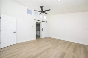 5681 Cedar St NE, Saint Petersburg, FL 33703 - Photo 14