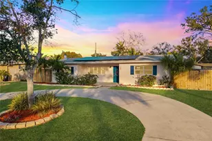 5681 Cedar St NE, Saint Petersburg, FL 33703 - Photo 6