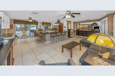 4313 50th Place S, Saint Petersburg, FL 33711 - Photo 8