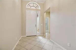 127 Silver Falls Dr, Apollo Beach, FL 33572 - Photo 4