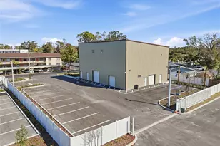 5980 Terrace Park Dr N, Saint Petersburg, FL 33709 - Photo 40