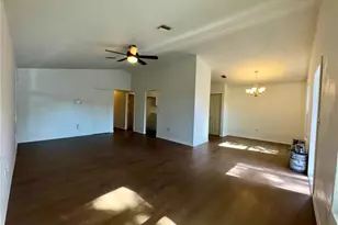 1837 6th Ave E, Bradenton, FL 34208 - Photo 4