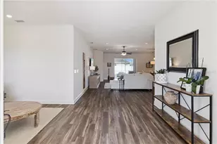 6906 Treymont Dr, Lakeland, FL 33813 - Photo 6