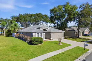 2119 Cattleman Dr, Brandon, FL 33511 - Photo 2