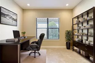 8613 Grand Alberato Rd, Tampa, FL 33647 - Photo 14