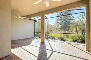 8613 Grand Alberato Rd, Tampa, FL 33647 - Photo 46