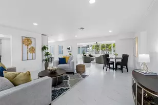 785 115th Ave, Treasure Island, FL 33706 - Photo 6