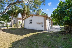2135 W St Conrad St, Tampa, FL 33607 - Photo 4