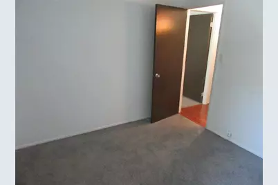 1143 85th Terrace N #C, Saint Petersburg, FL 33702 - Photo 16