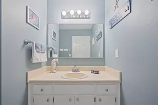 1207 Bluewater Dr, Sun City Center, FL 33573 - Photo 32