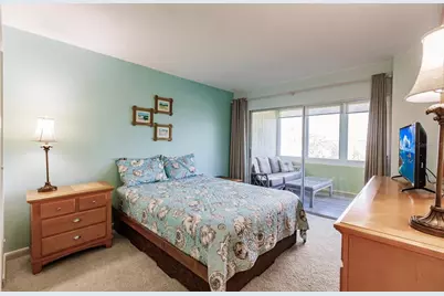 1255 E Peppertree Drive #306, Sarasota, FL 34242 - Photo 10