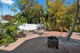 5900 Bayview Cir S, Gulfport, FL 33707 - Photo 72