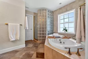 5900 Bayview Cir S, Gulfport, FL 33707 - Photo 56
