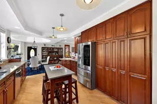 5900 Bayview Cir S, Gulfport, FL 33707 - Photo 18