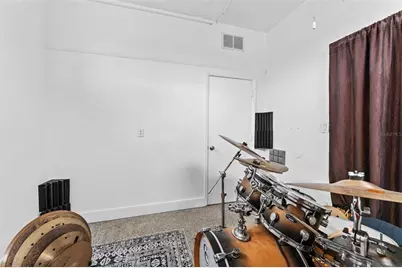 701 49th Street S, Gulfport, FL 33707 - Photo 22