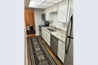 5060 76th Avenue N #203, Pinellas Park, FL 33781 - Photo 4