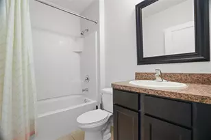 10104 Hawk Storm Ave, Tampa, FL 33610 - Photo 16
