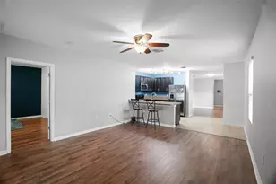 10104 Hawk Storm Ave, Tampa, FL 33610 - Photo 8