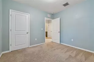 10104 Hawk Storm Ave, Tampa, FL 33610 - Photo 24