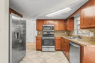 9430 Gray Fox Ln, Port Richey, FL 34668 - Photo 10