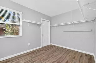 620 50th Ave N, Saint Petersburg, FL 33703 - Photo 20