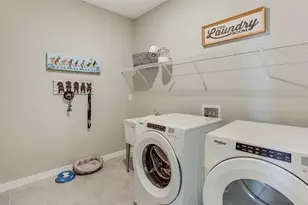 3905 Harvest Hearth Pl, Plant City, FL 33565 - Photo 16