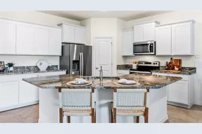 4007 Westwood Fields Loop, Plant City, FL 33565 - Photo 6