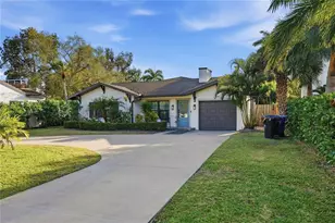 845 Snell Isle Blvd NE, Saint Petersburg, FL 33704 - Photo 1