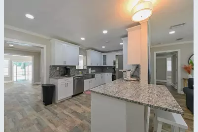 4803 Wishart Boulevard, Tampa, FL 33603 - Photo 8