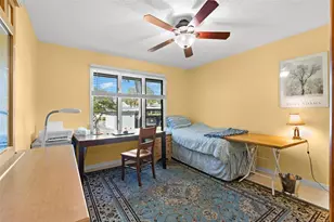 1013 Caravel Ct, Tarpon Springs, FL 34689 - Photo 26