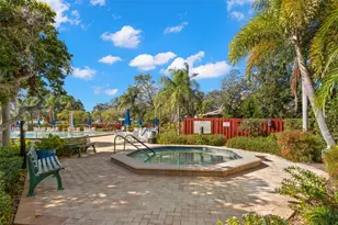 1013 Caravel Ct, Tarpon Springs, FL 34689 - Photo 36