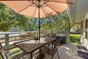 1013 Caravel Ct, Tarpon Springs, FL 34689 - Photo 14