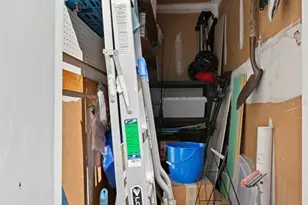 1013 Caravel Ct, Tarpon Springs, FL 34689 - Photo 28